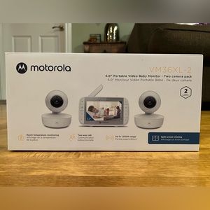 Brand New, unopened, Motorola VM36XL-2 video baby monitor- 2 camera pack